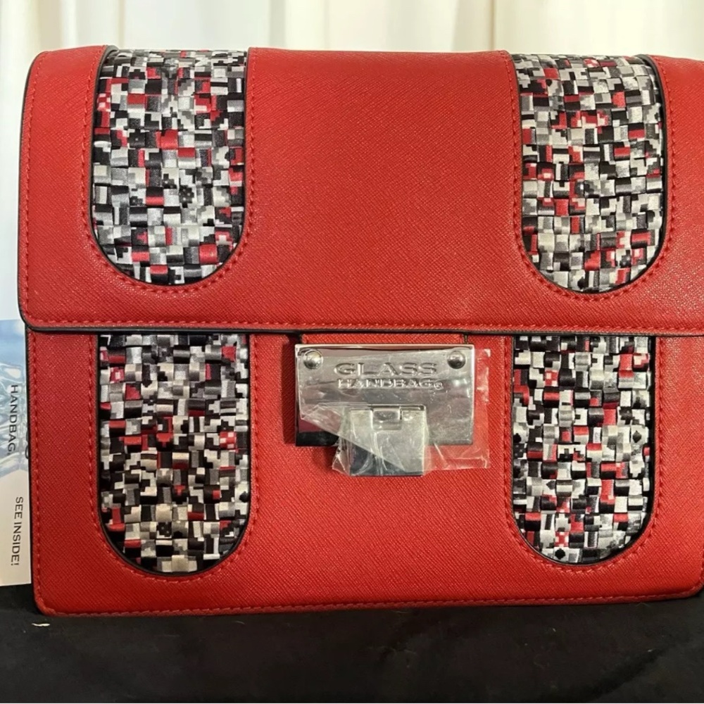 Red Pixel Cross-Body Bag ~ Glass Handbag ~ Built-In Light-  New With Tags - Picture 2 of 15